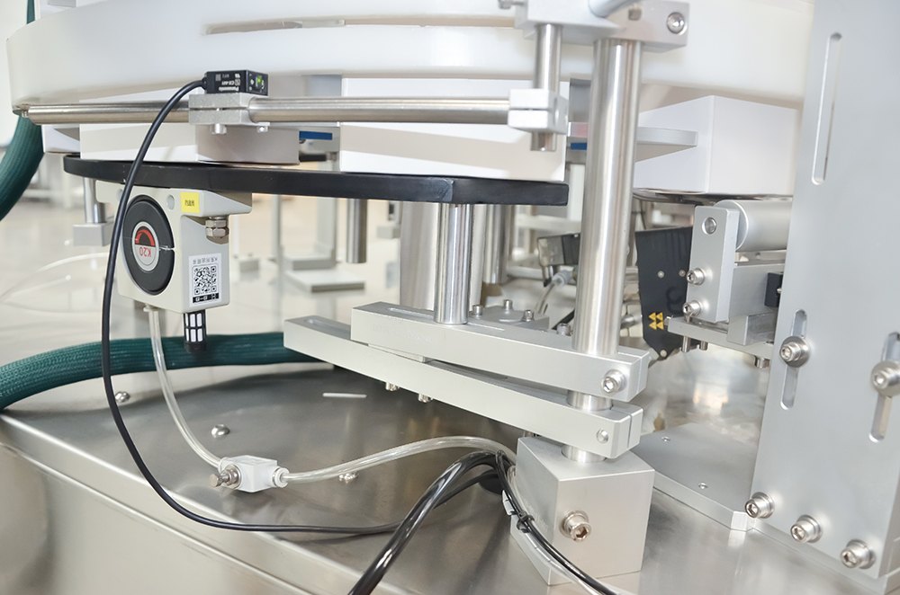 8.-Filling-Capsules 8.-كبسولات التعبئة