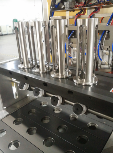 وضع الأغطية المقطوعة مسبقًا