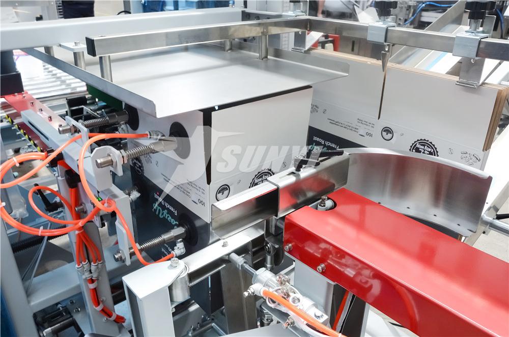 4.-مركب الصناديق الكرتونية الأوتوماتيكي